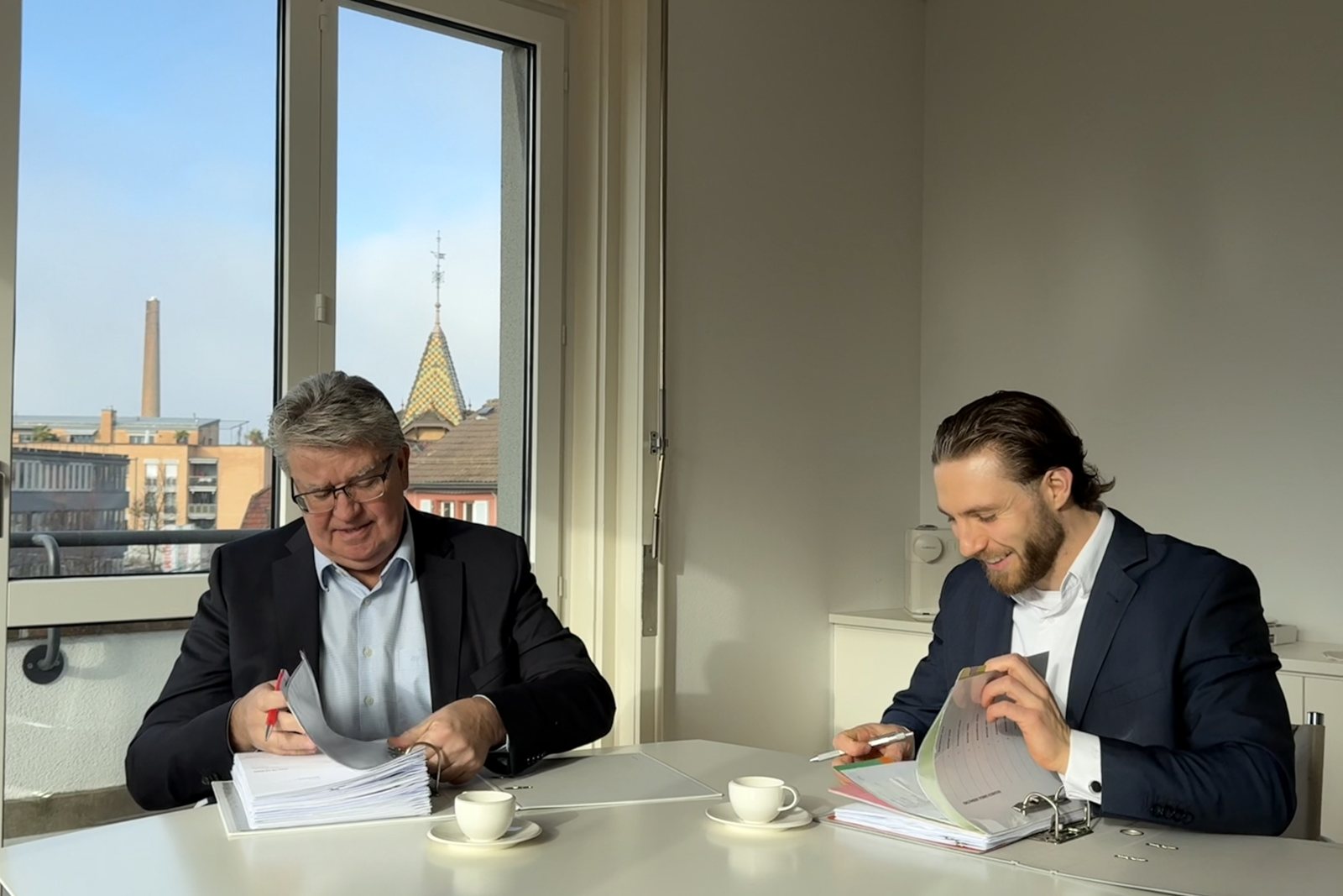 Heiko Fetkenheuer und Dennis Chmel besprechen eine Nachfolge – Simreal, Winterthur